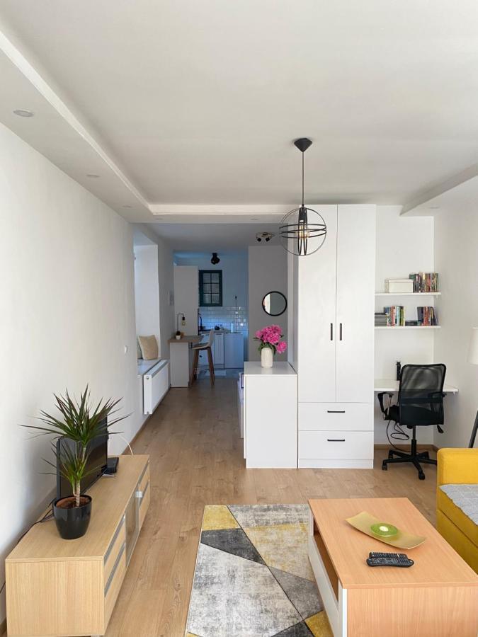 Modern Studio Apartment In The Old Town ซาราเยโว ภายนอก รูปภาพ