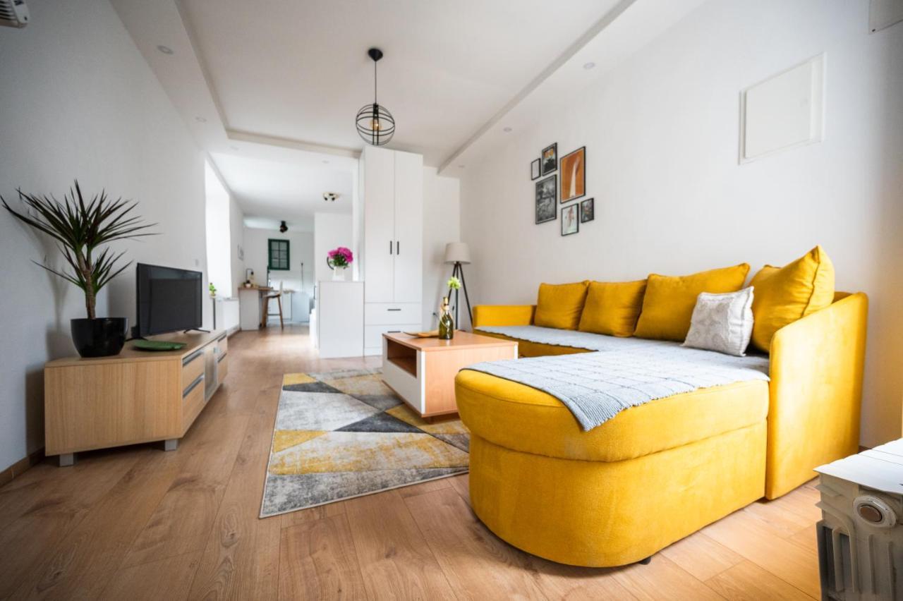 Modern Studio Apartment In The Old Town ซาราเยโว ภายนอก รูปภาพ